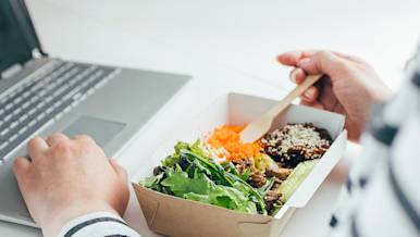 DDfB - Blog - Best Foods for Brain Health and Focus During the Workday - header