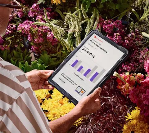 Mx Blog (US) - Behind the Scenes of Smart Campaigns: How One Budget Becomes Millions of Decisions - 1
