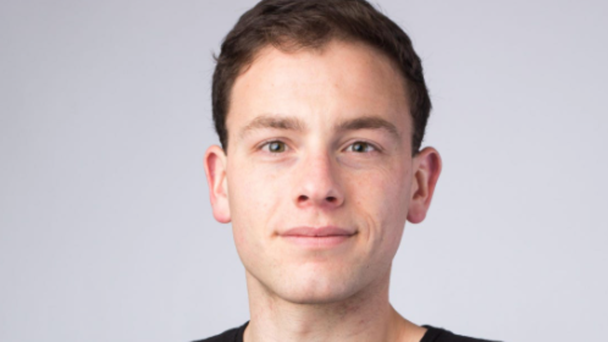 Ads - Cannes Leadership Headshot - Toby Espinosa