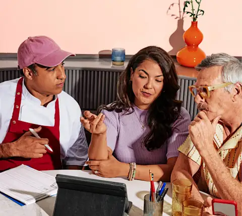 Mx Blog (US) - Behind the Scenes of Smart Campaigns: How One Budget Becomes Millions of Decisions