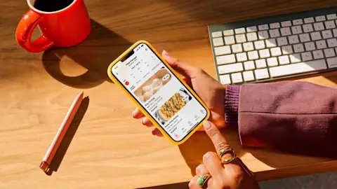 DDfB - About - Contact Us To