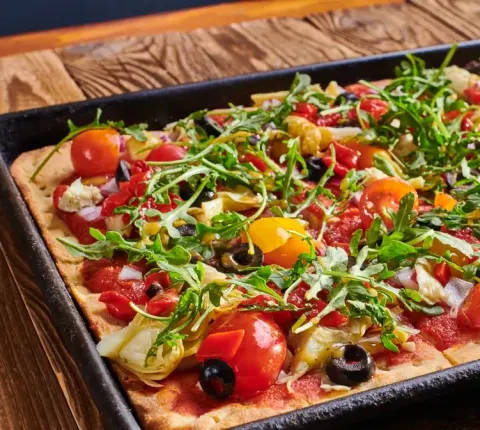 Presidio Pizza Company - garden pizza