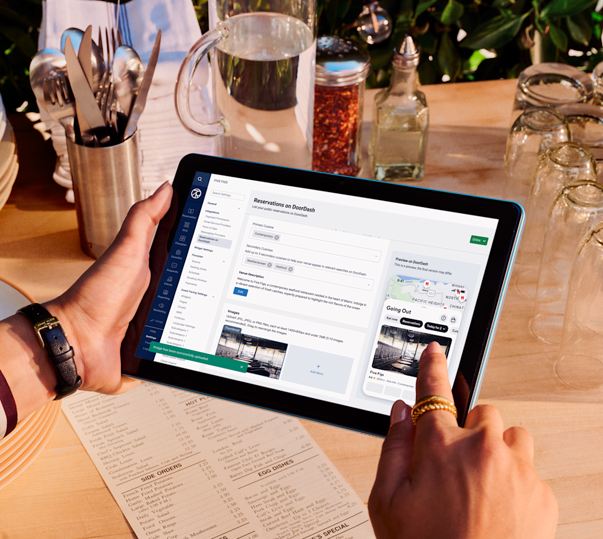 Mx - SevenRooms - Header