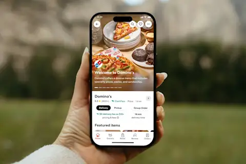 Domino's pizza now on DoorDash