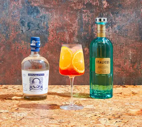 CxBlog-DD-FathersDay-GiftGuide-Alcohol