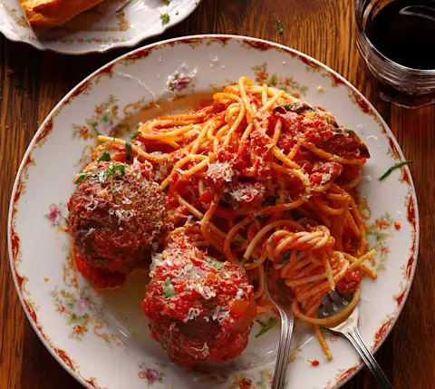 PhiladelphiaMidtownVillage BudandMarilyns cheesecurds article