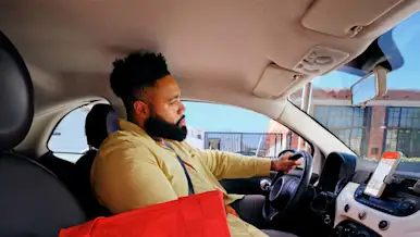 Dx - Man in car