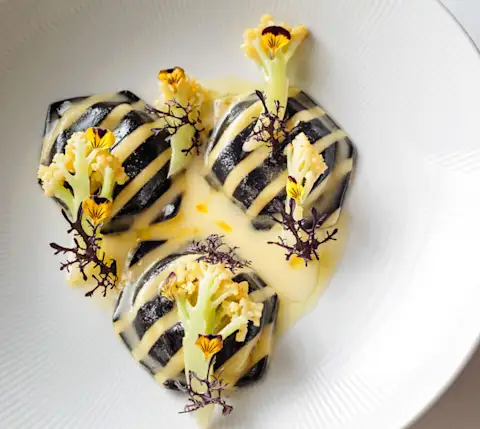 CxBlog-DD-Michelin-VillagePub