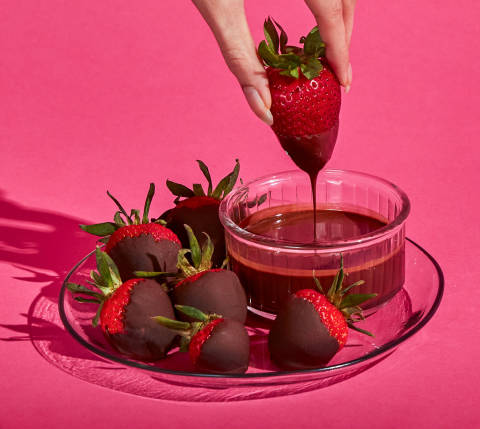 Cx Blog: Chocolate Dipped Strawberries