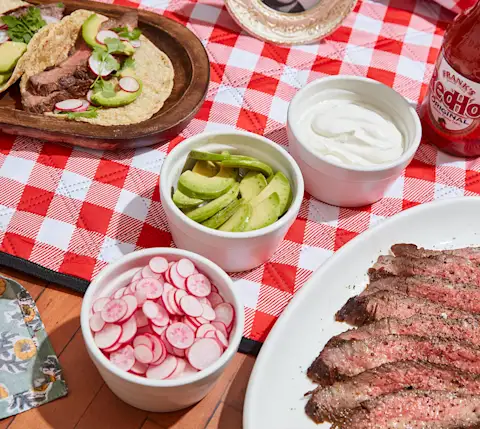 CxBlog-DD-FathersDay-PeopleOver-Tacos