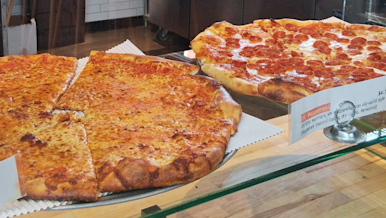 Johnny OX Pizzeria pizza