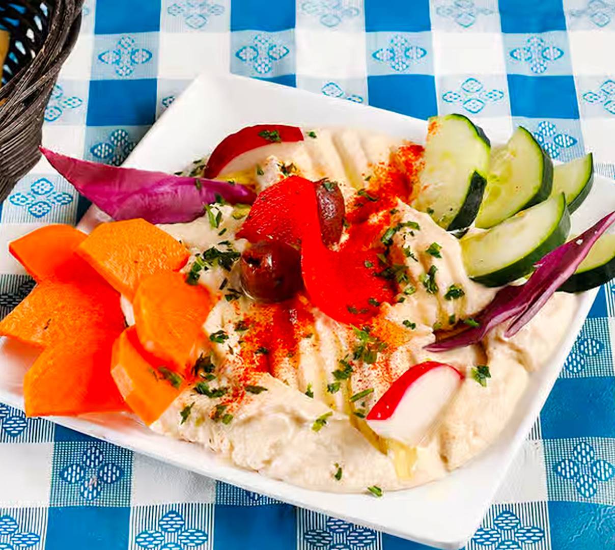 CxBlog-DD-Hummus-LEAD