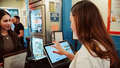 Mx Blog - Featured Image - Restaurant Equipment Financing Guide