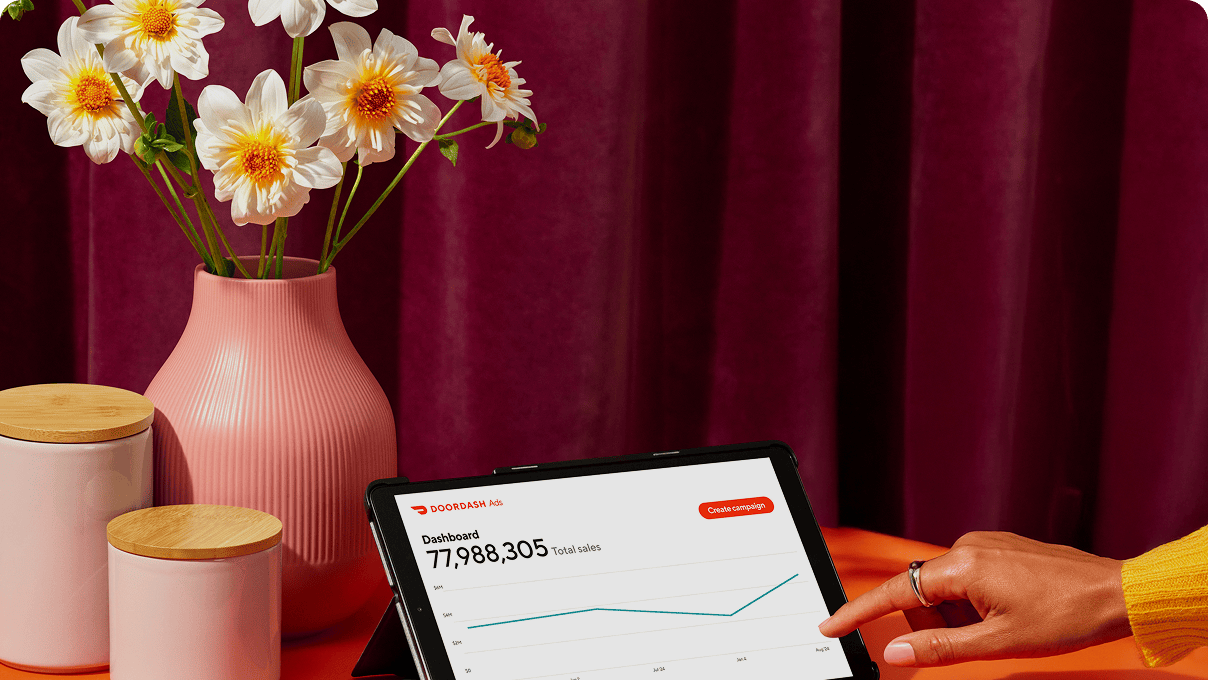 Cannes Carousel Image - Interactive features