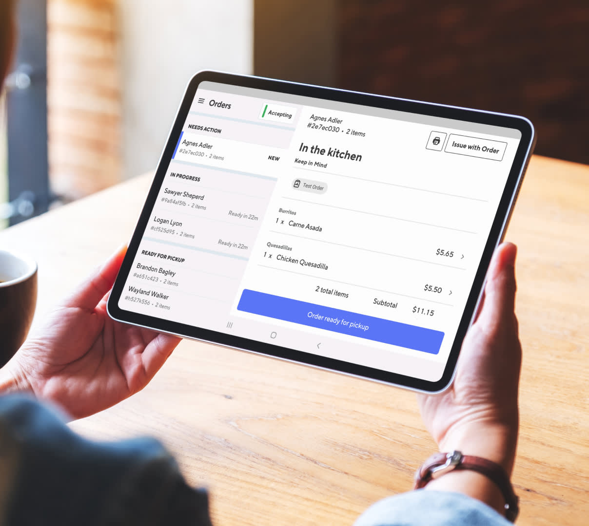 Mx - Learning Center - Adjust Existing Order on Your Tablet