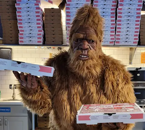 Mx Blog - Mythical Pizza - Bigfoot