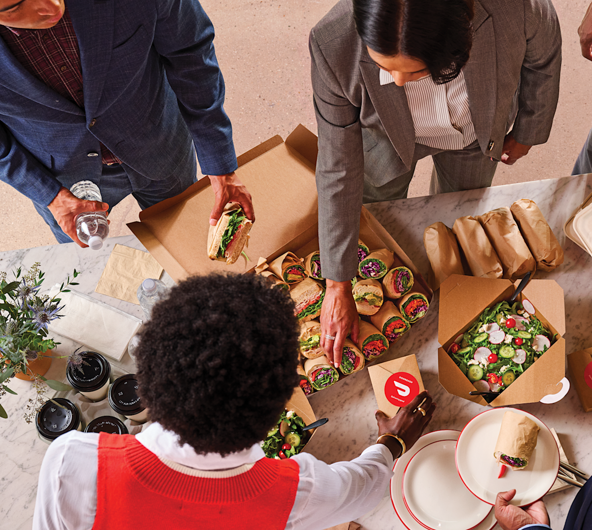 DDfB (US/CA) - Office Catering for Large Groups - Header