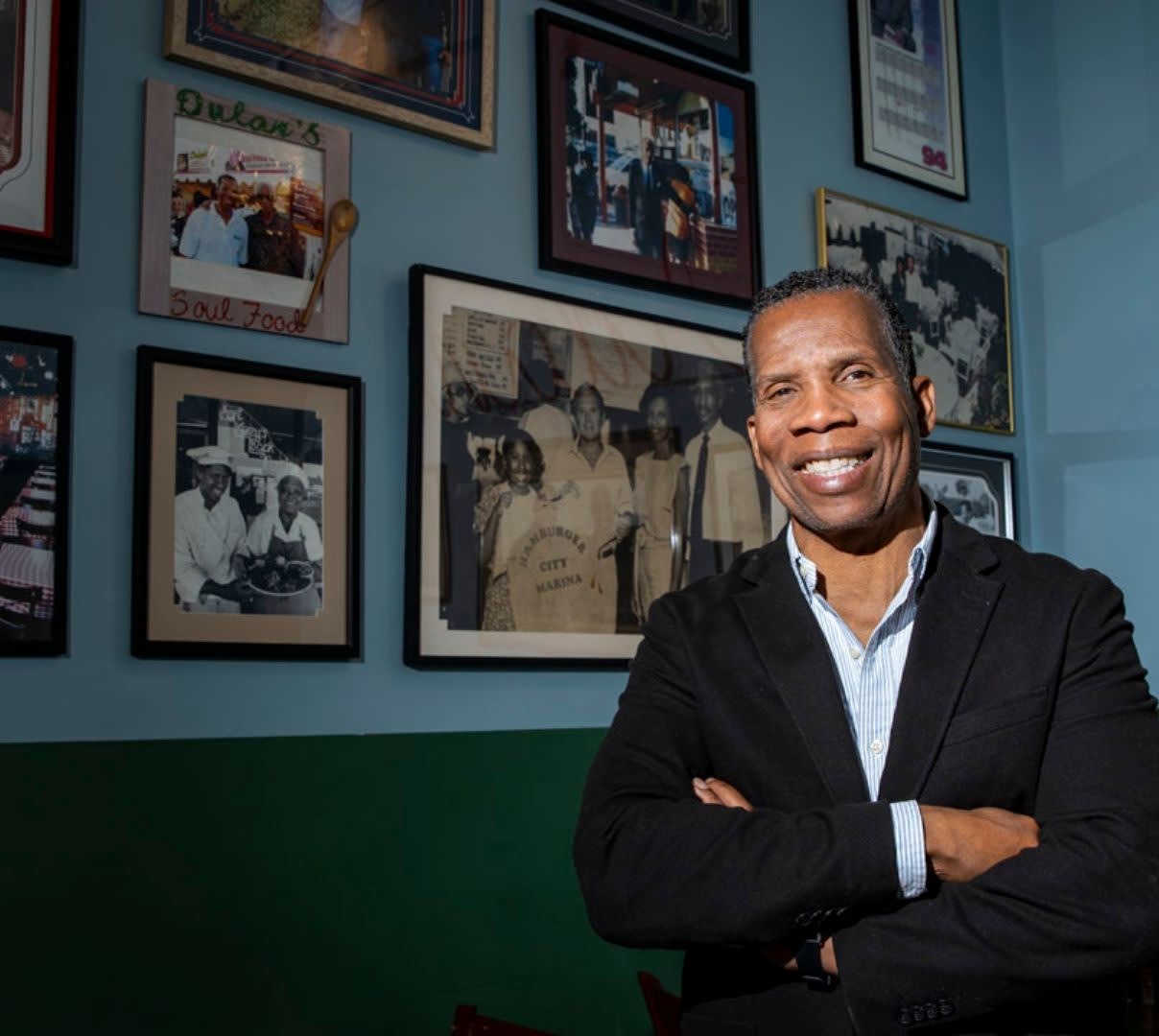 Mx - Dulan's - hero image