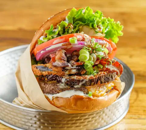 BestBurgersSF A+Burger burger article