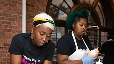 2 Girls & A Cookshop