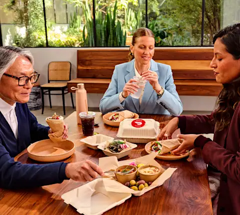 DDFB Blog How to Build an Employee Meal Program That Actually Scales