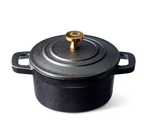 CxBlog-Gifts-Under25-DutchOven