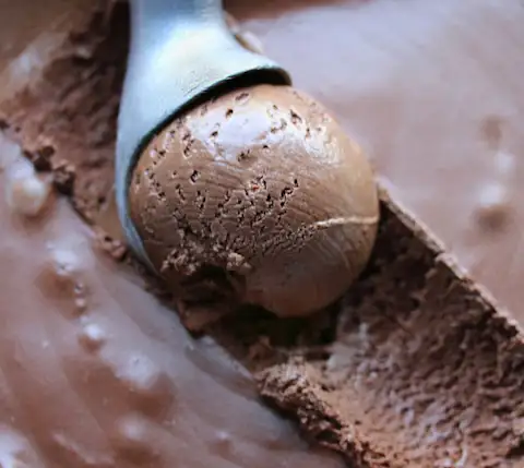 SmokeIsHot HumphrySlocombe darkchocolatesmokedseasalt article