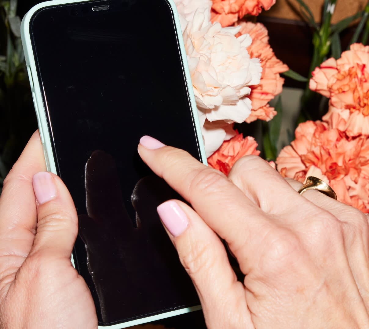 Florals and phone TikTok marketing