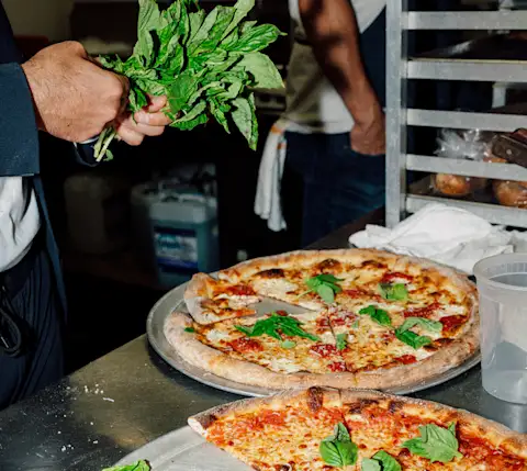 David Foulquier opening a restaurant that sells pizza AND sushi.