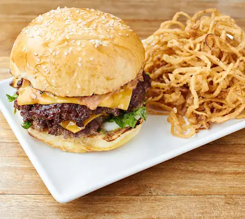 BestBurgersSF Causwells burgerdinner article