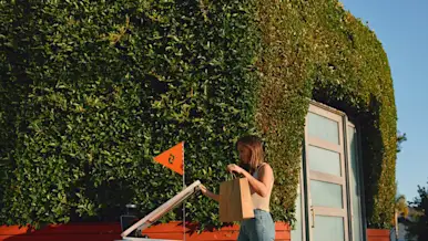 serve robotics x doordash