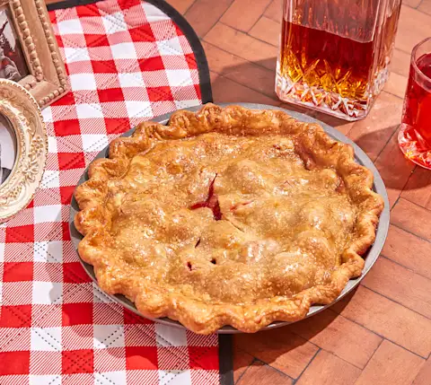 CxBlog-DD-FathersDay-PeopleOver-PieRecipe