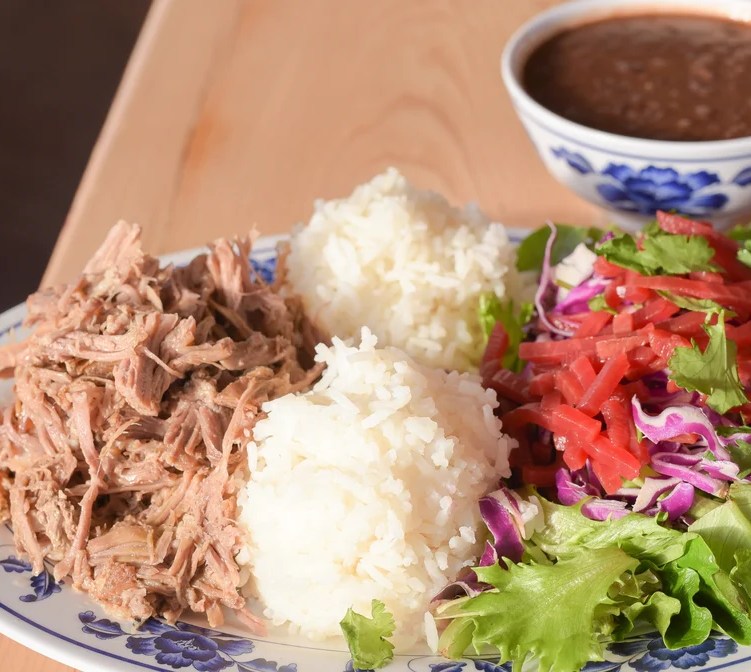 un bien caribbean dinner