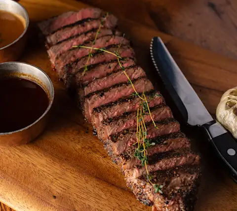 SmokeIsHot Beauty&Essex stripsteak article