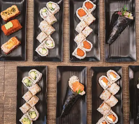 CxBlog-DD-MiamiBest-BedsideSushi