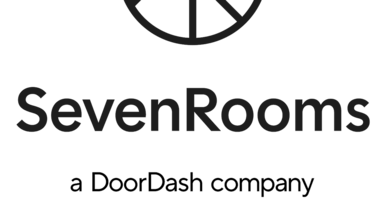 SevenRooms closing logo