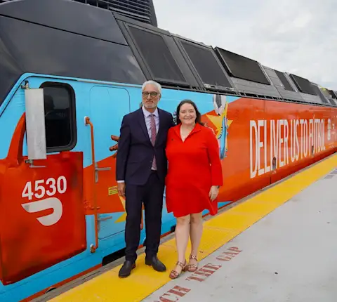 DD x NJ Transit Event Train Photo