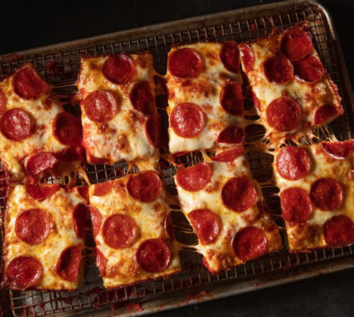 DetroitPizza Jets pepperoni feature