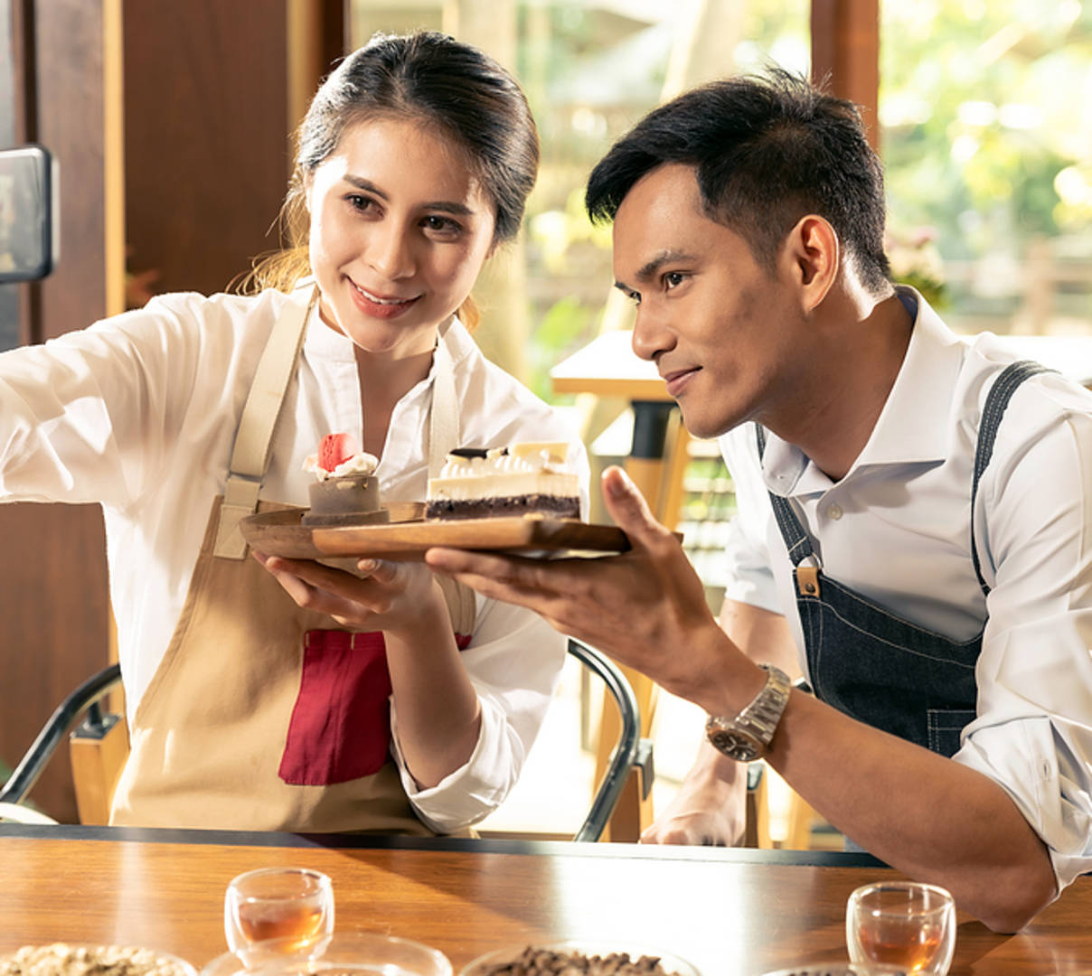 build-restaurant-awareness