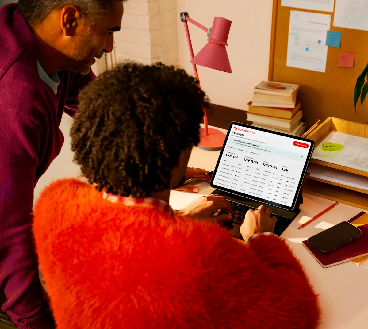 Ads - Image - Decision Maker Results Computer Shot