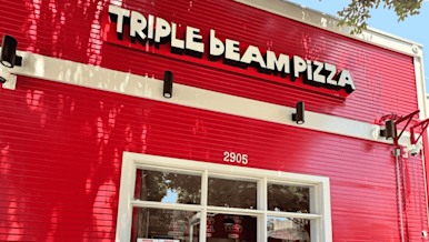 Mx Blog: Triple Beam Pizza