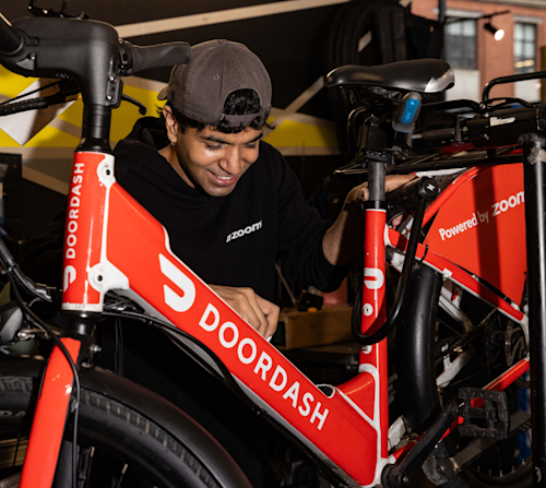 AU Bike Dx AU Zoomo Red Bike