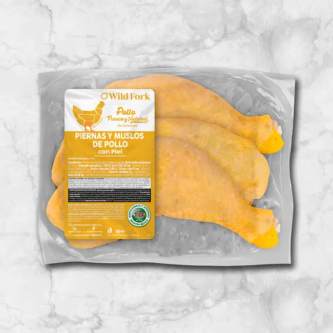 81124 WFMex Packaged PIERNA Y MUSLO DE POLLO CON PIEL Aves