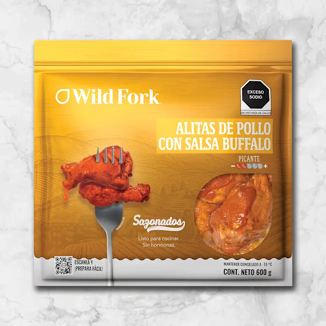 Alitas de Pollo con Salsa Buffalo