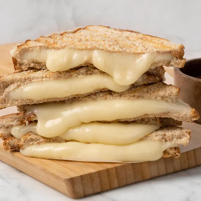 81538-queso-mozzarella-rebanado-3