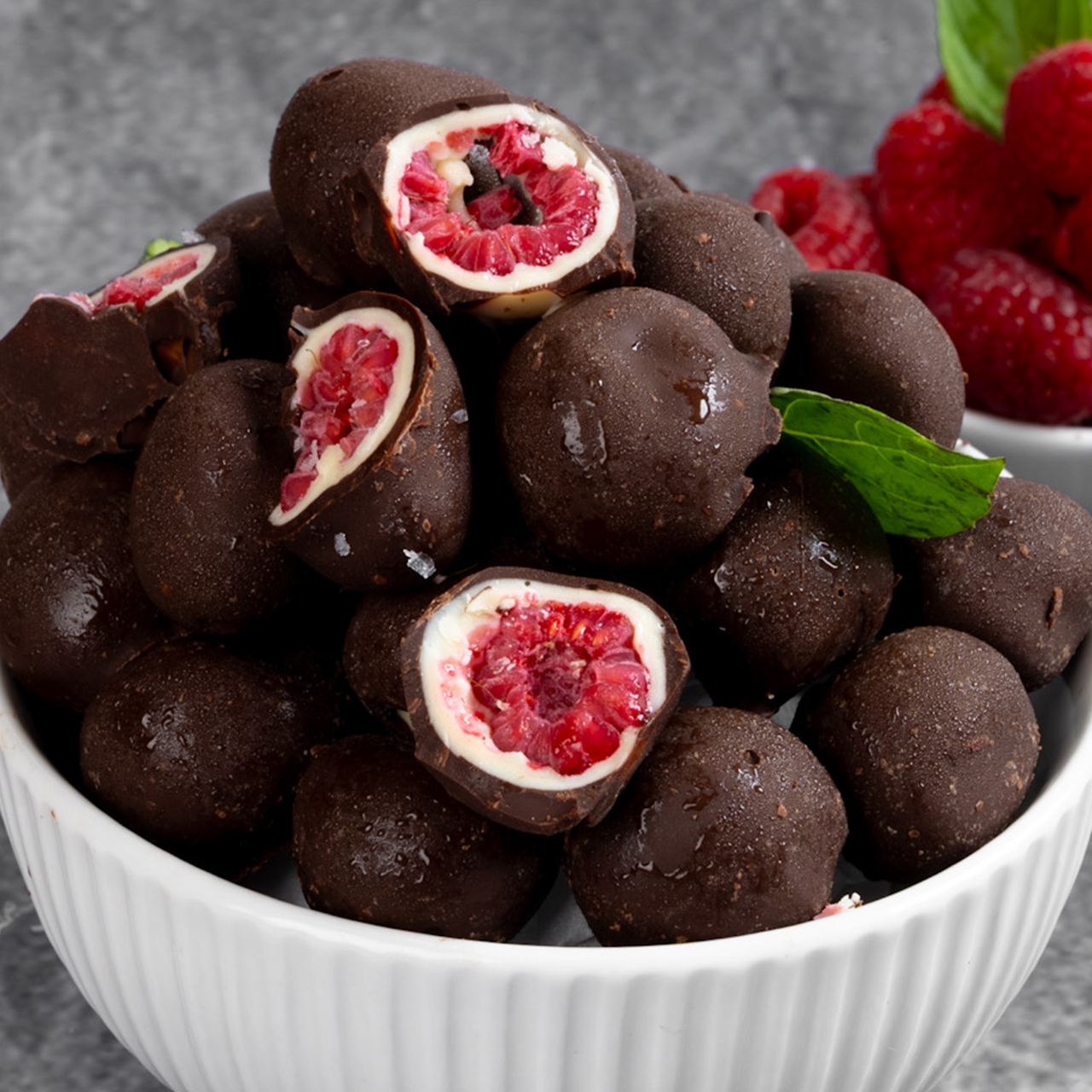 82396 FRAMBUESAS CUBIERTAS DE CHOCOLATE FRANUÍ