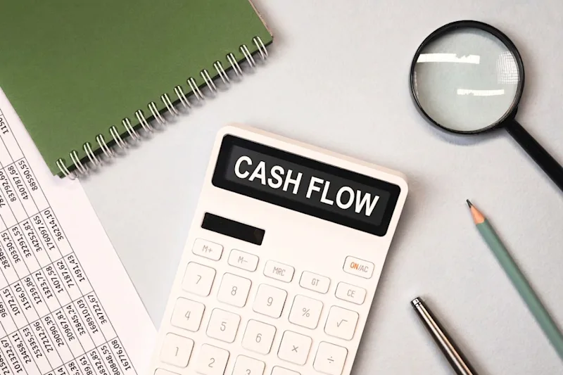 不少劏房業主真正面對的問題,是資產未必等於流動現金 |K Cash | 不少劏房業主真正面對的問題,是資產未必等於流動現金 |K Cash