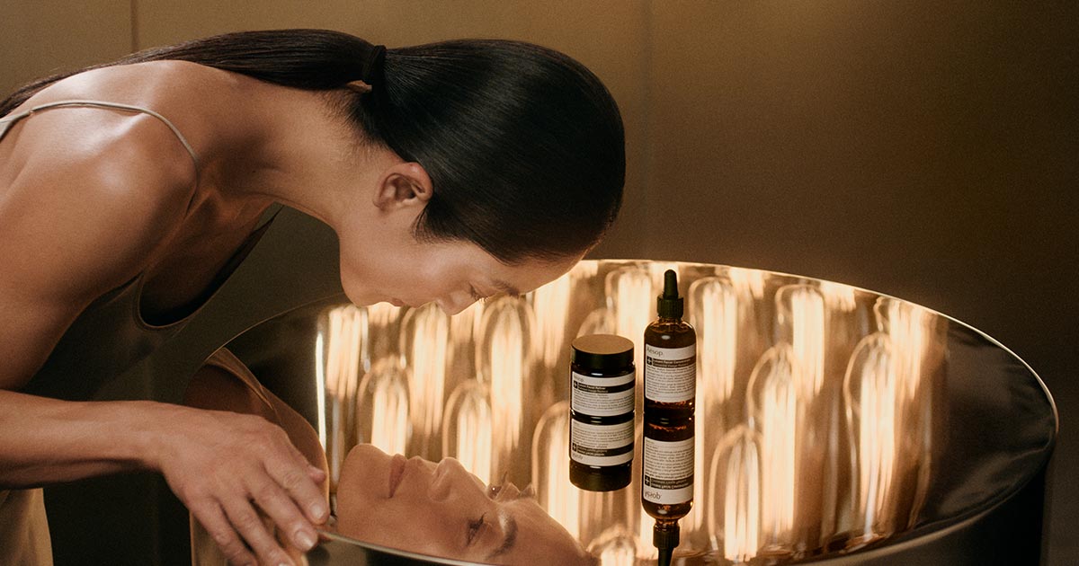 Lucent Facial Refiner: a new PHA exfoliator | Aesop