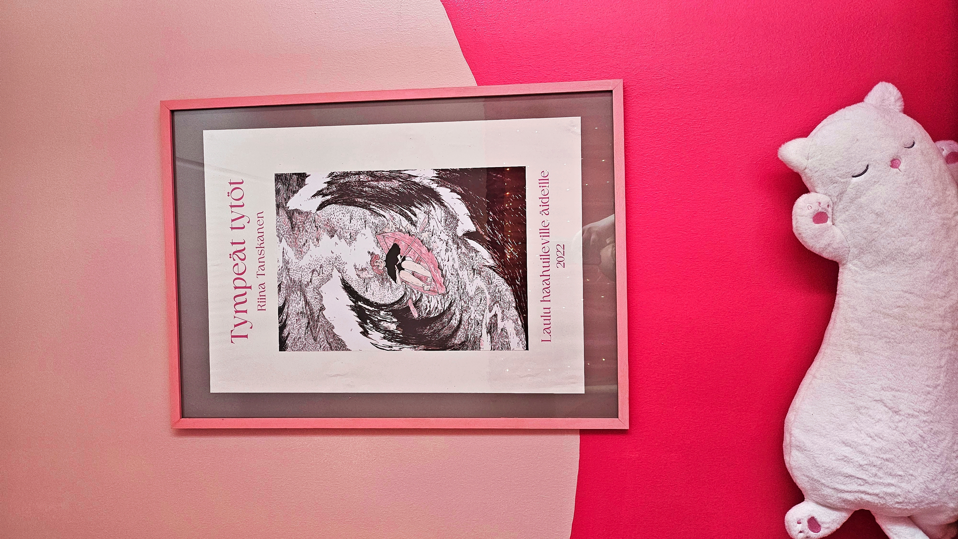 Tinna Pehkonen’s home and her pink room