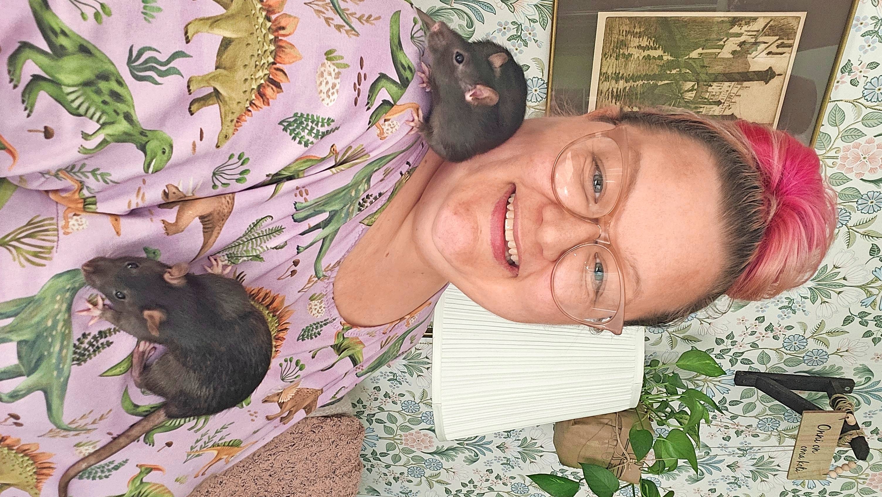 Tinna Pehkonen and two pet rats